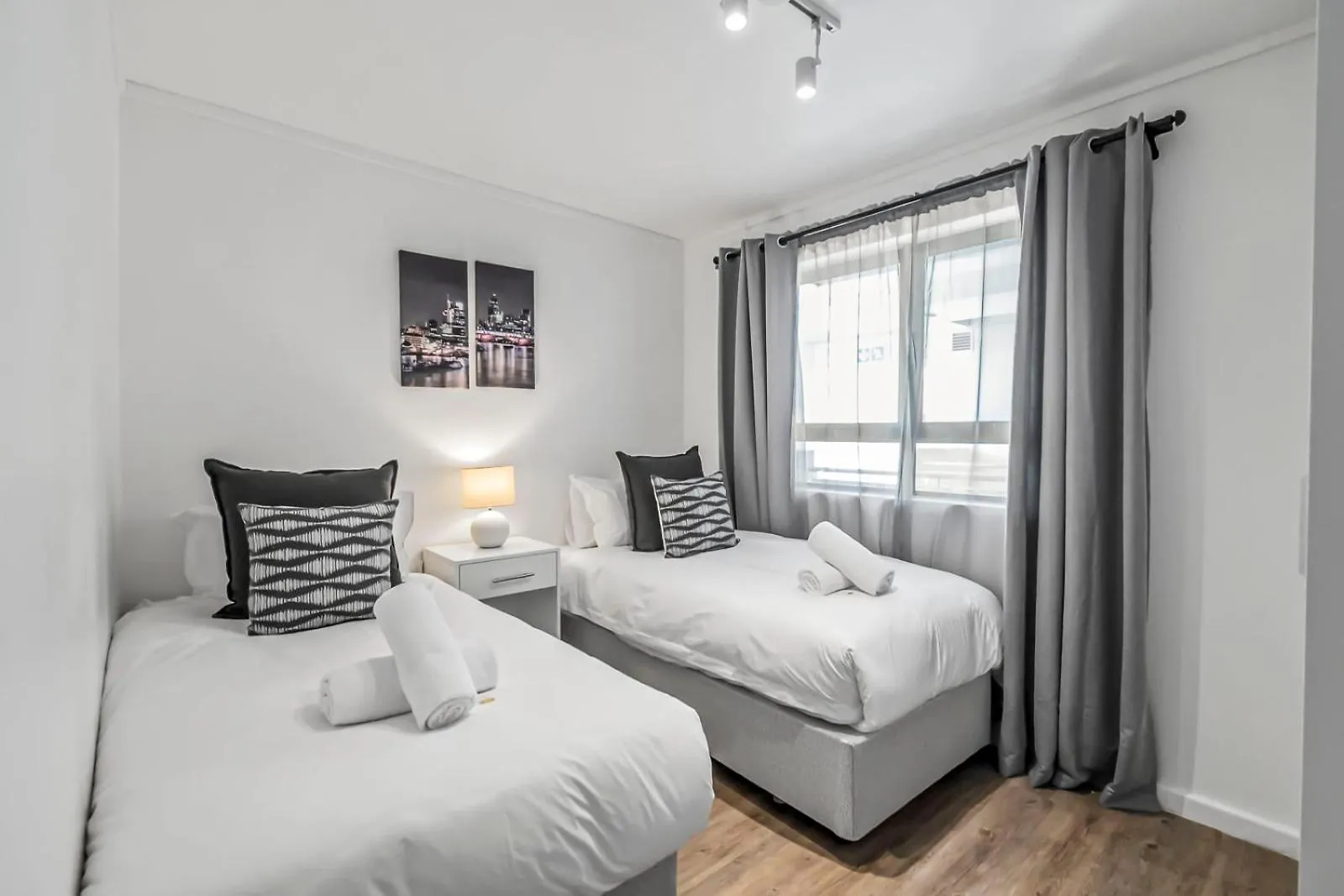 アパート Castle Rock 2-Bedroom With Iconic Views ケープタウン